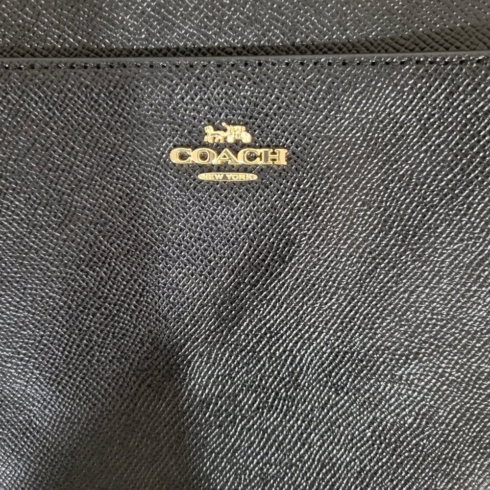 COACH LEATHER CROSS BODY PURSE *AUTHENTIC* - Picture 5 of 13